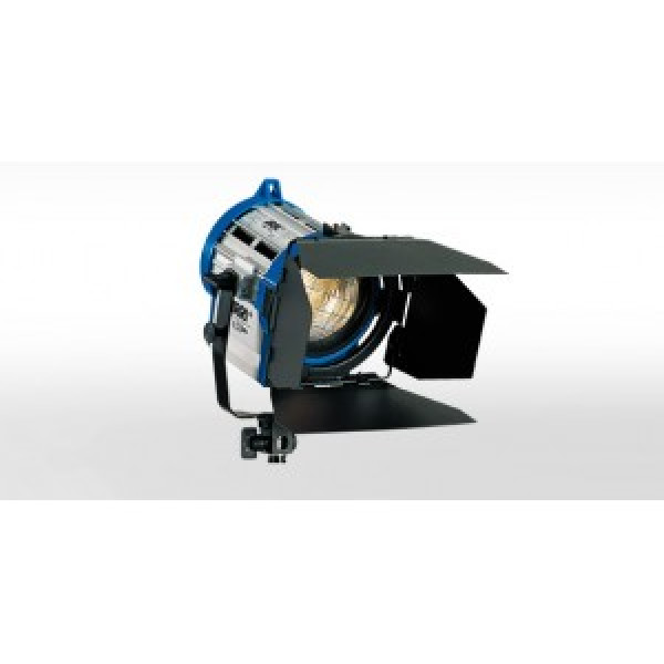 Прибор ARRI Junior 650 Plus L3.79400.K (P.O., blue/silver, Schuko plug)